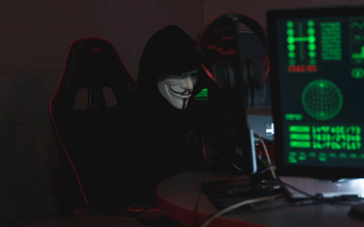 DAF-hackers voeren hun dreigementen uit