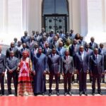 De grootschalige maatregelen van de overheid voor een duurzame sociale vrede