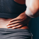 Waarom vrouwen langer pijn ervaren dan mannen