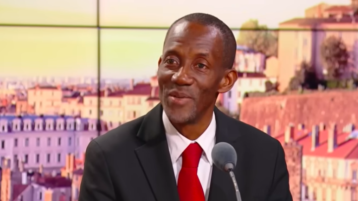 Burgemeester van Afrikaanse afkomst doelwit van racistische golf in Frankrijk