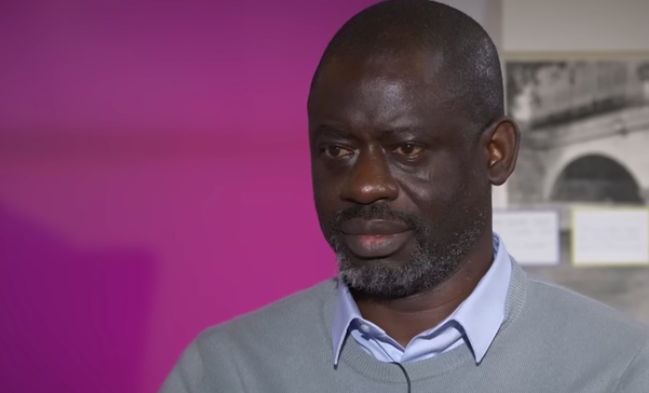 Felwine Sarr verwerpt het beschavingsconflict rond de criminalisering van homoseksualiteit