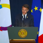 Macron viert het Frans als oorlogsbuit van Senghor, Bourguiba, Diori en Hamani