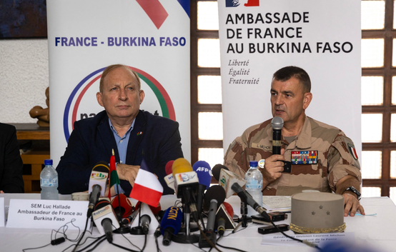 Frankrijk-Burkina Faso: De Kunst Van Scheiden Zonder Écht Te Scheiden