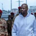 Het leger stelt Guinee gerust na het verlof van Doumbouya
