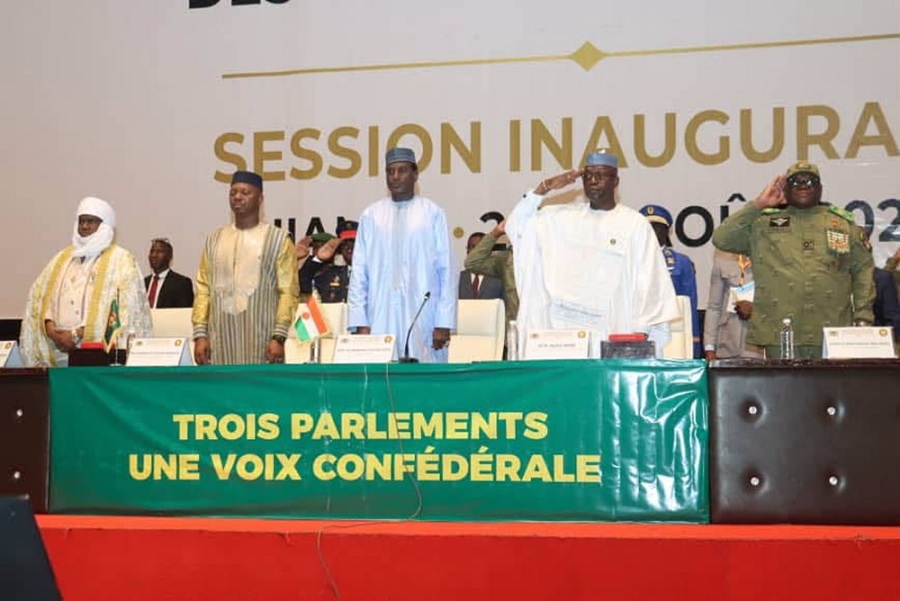 Niamey: 45 confederaal afgevaardigden geïnstalleerd