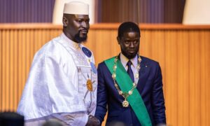 In Senegal groeit wantrouwen onder de Guinee-oppositie in ballingschap