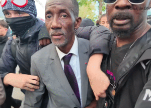 Bally Bagayoko: de burgemeester die centraal staat in de Franse jongerenprotesten