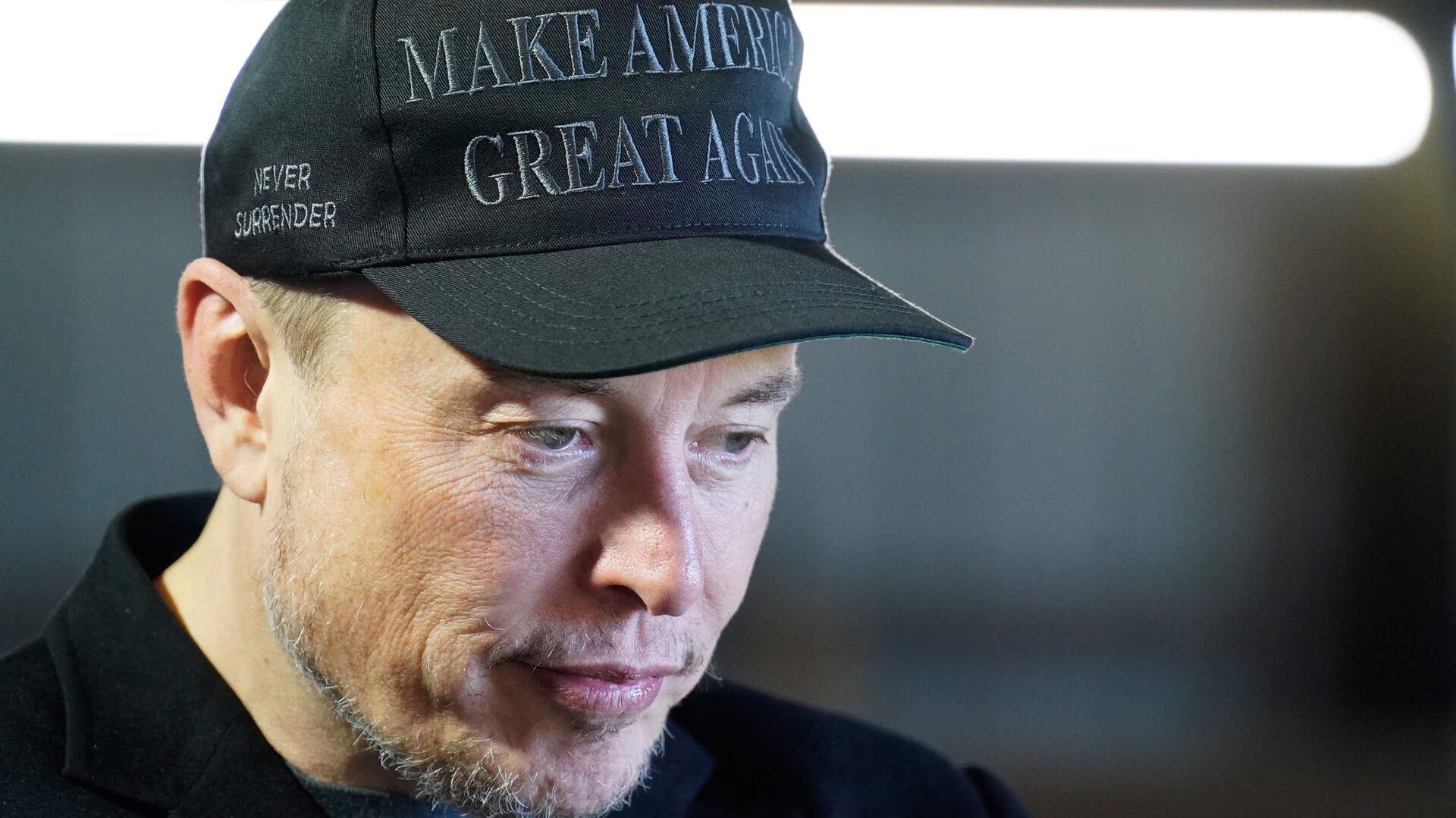 Elon Musk zet zijn fortuin in om Republikeinen te steunen
