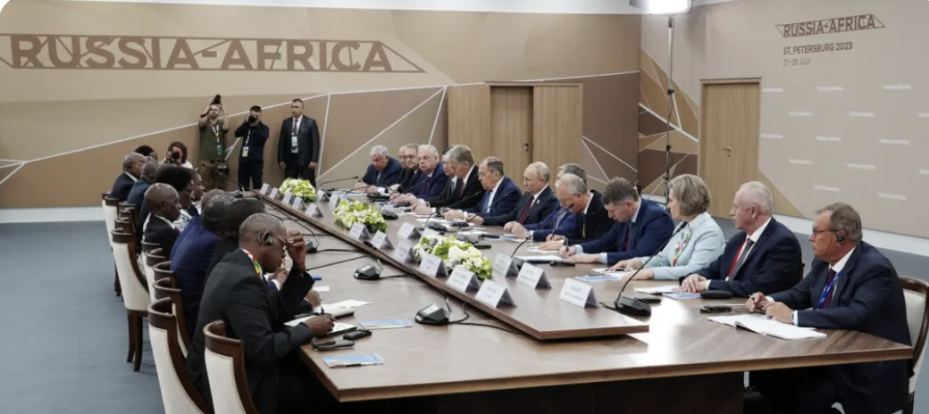 Moskou eist een strategisch partnerschap met Afrika