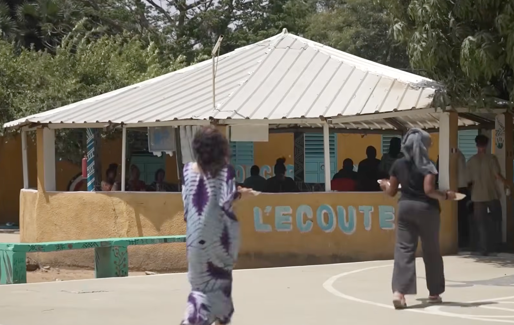 Senegal: Een warm welkom voor Franse tieners in crisis