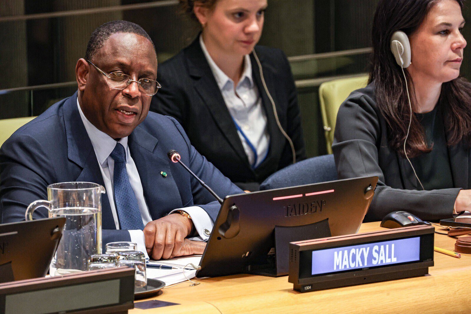 VN: Macky Sall eruit